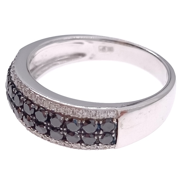 Кольцо из золота 585 пробы с бриллиантами