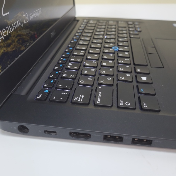 Ноутбук DELL Latitude 7490/  Intel Core i5-8250U/ 8 Гб/ ssd 256 Гб
