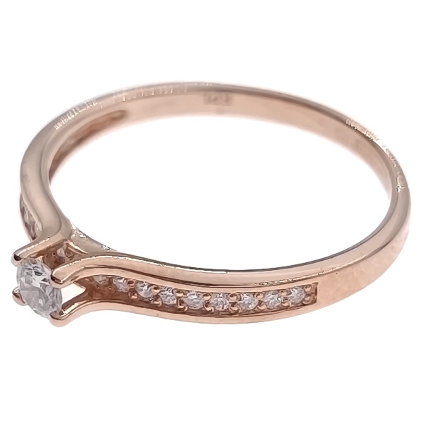 Кольцо из золота 585 пробы с бриллиантами