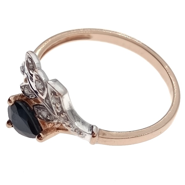 Кольцо из золота 585 пробы с бриллиантами и сапфиром