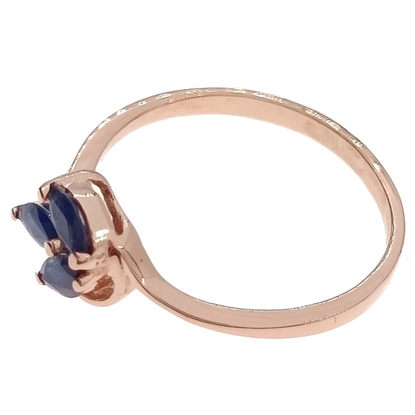 Кольцо из золота 585 пробы с сапфиром