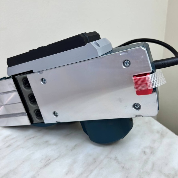 Электрорубанок BOSCH  GHO 6500