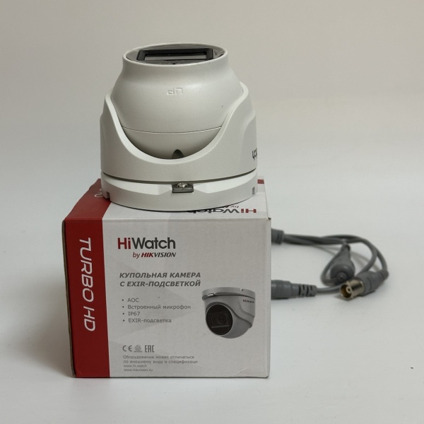 Видеокамера HIWATCH DS-T203A