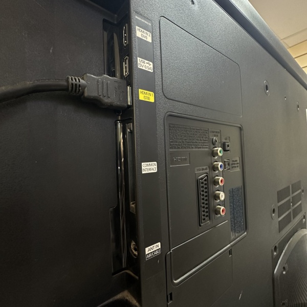 Телевизор Samsung UE42F5000AK