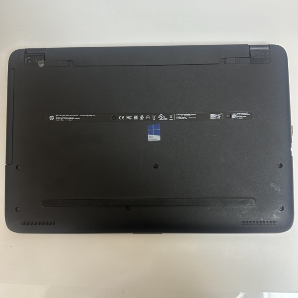 Ноутбук HP 250 G5 15,6"/ intel core i3-5005u/ 4 Гб/ ssd 256 Гб