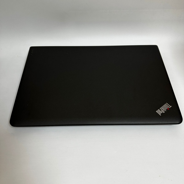 Ноутбук Lenovo ThinkPad E550 15,6"/ Core i3 4005U/ 8 Гб/ SSD 256 Гб