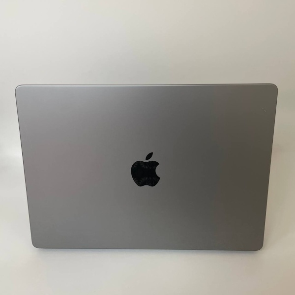 Ноутбук Apple Macbook Pro 13 / Apple M1/ 16 Гб/ ssd 1 Тб