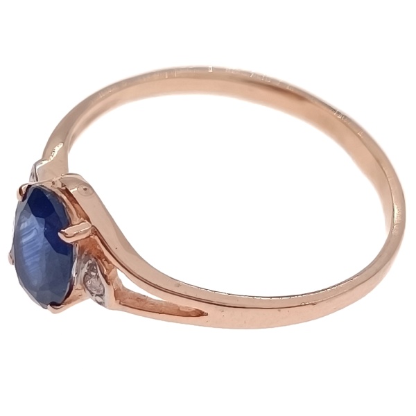 Кольцо из золота 585 пробы с бриллиантами и сапфиром