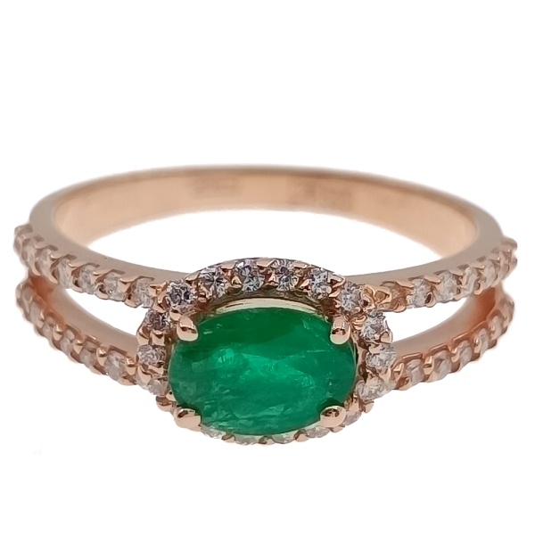 Кольцо из золота 585 пробы с бриллиантами и изумрудом