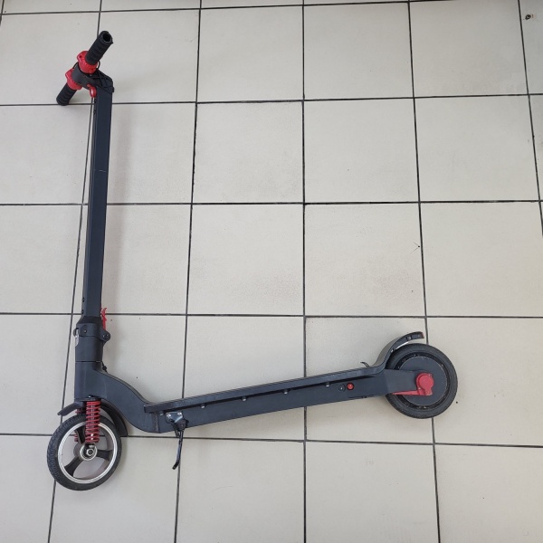 Электросамокат SPEEDROLL E6