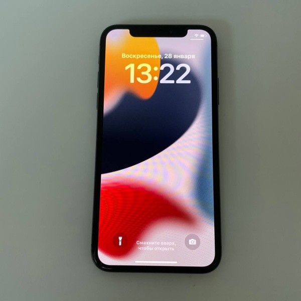 Мобильный телефон Apple iPhone X 64 ГБ
