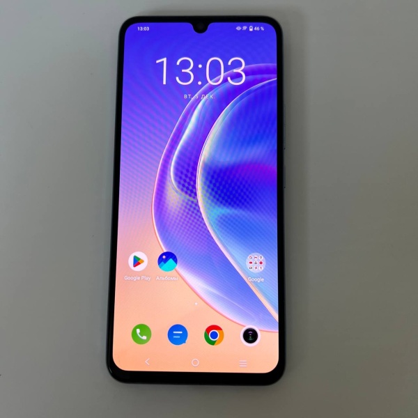 Мобильный телефон Vivo V21 8/256 гб