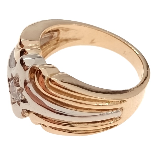 Кольцо из золота 750 пробы с бриллиантом