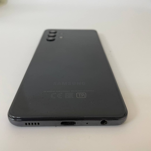 Мобильный телефон Samsung Galaxy A32 4/64 гб