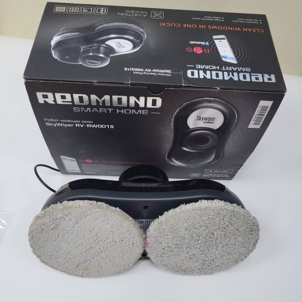  Робот-мойщик окон REDMOND RW001S