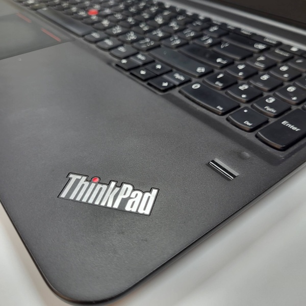 Ноутбук Lenovo ThinkPad S540 15,6"/ Core i7 4500U/ 8 Гб/ SSD 16 GB /HDD 1 Тб