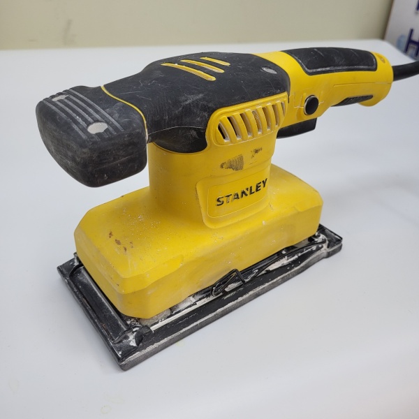 Шлифмашина Stanley SS28