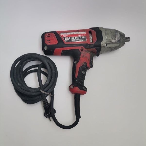 Гайковерт Milwaukee IPWE 400 R