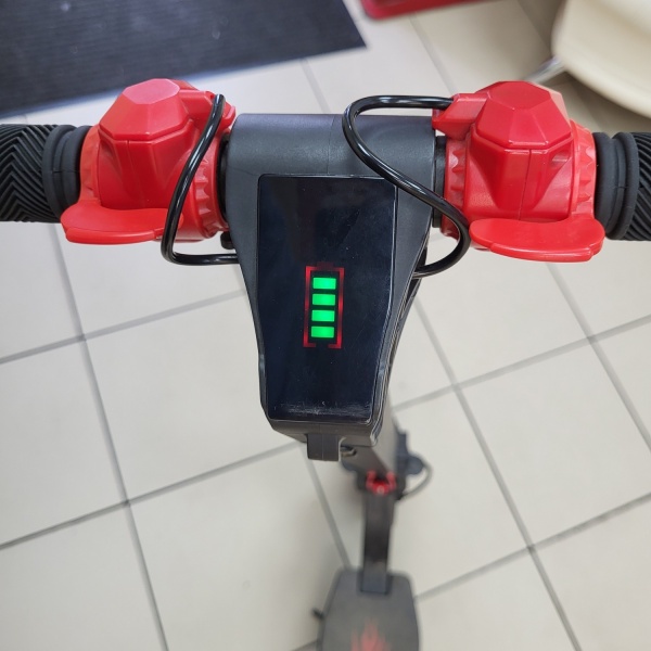 Электросамокат SPEEDROLL E6