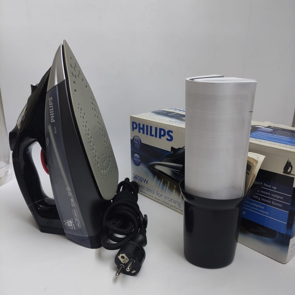 Утюг Philips GC4890